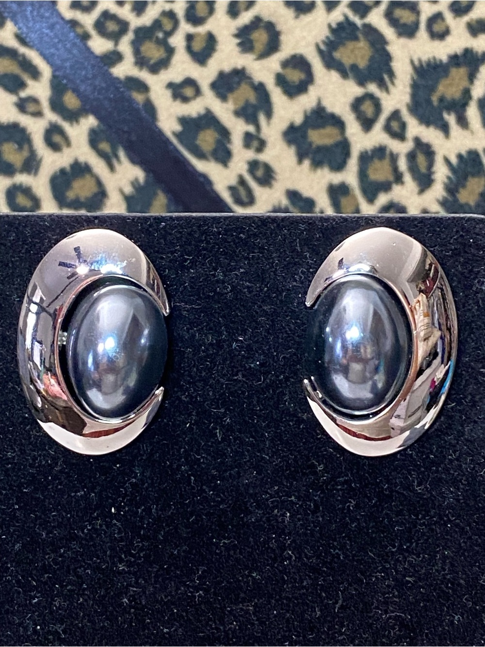 Vintage Silver Tone Hematite Look Oval Post Statement Earrings